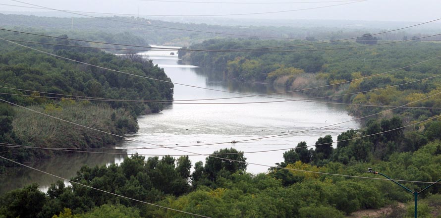 Activan protocolo de rescate de tres niñas salvadoreñas localizadas en el Río Bravo