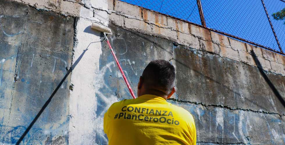 Gobierno pide a la población denunciar dónde hay grafitis de pandillas para llegarlos a borrar