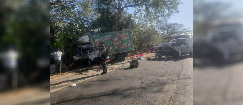 Hombre muere y dos más resultan lesionados tras accidente sobre la carretera Litoral