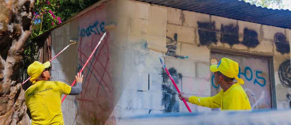 Los muros de las viviendas en Soyapango siguen quedando libres de grafitis de pandilleros