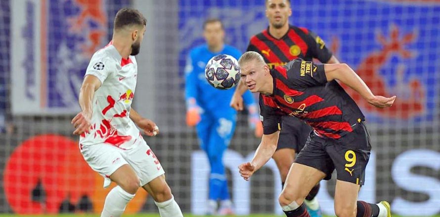 Manchester City sufre para sacar un empate en Alemania