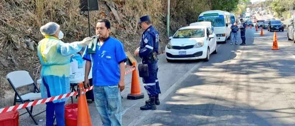 Intensifican controles antidoping para detectar a conductores peligrosos que atentan contra su vida y la de otras personas