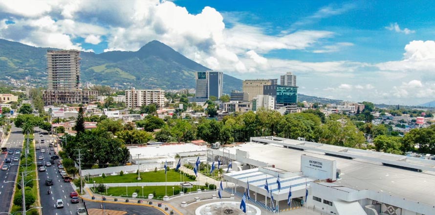 Vientos de hasta 50 kilómetros por hora azotarán a El Salvador este miércoles: MARN