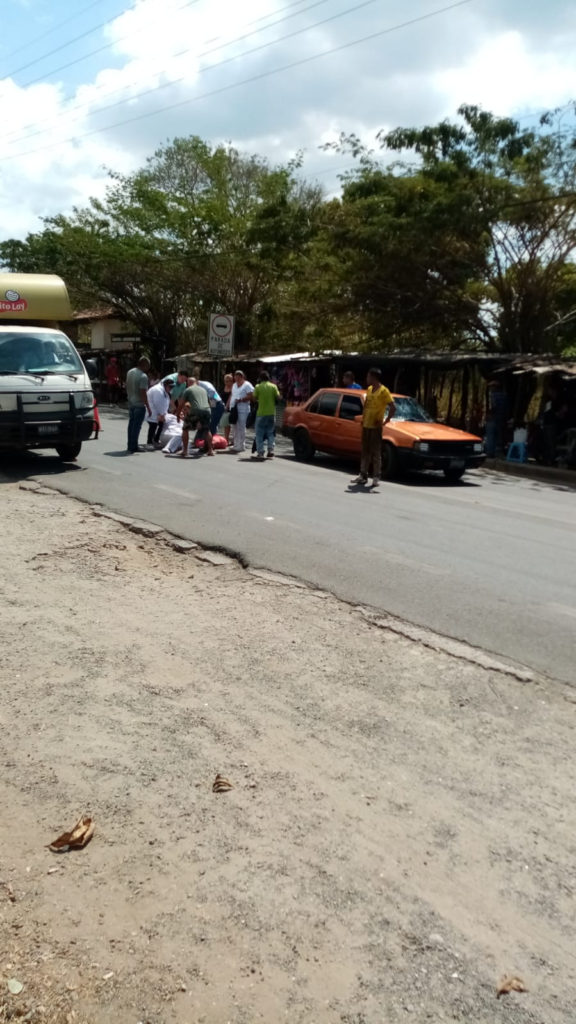 Mujer resulta lesionada tras ser atropellada en Candelaria La Frontera ...