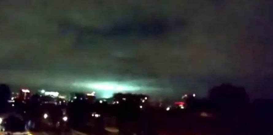 Extrañas luces se observaron en el cielo de Turquía instantes antes del terremoto de 7.8