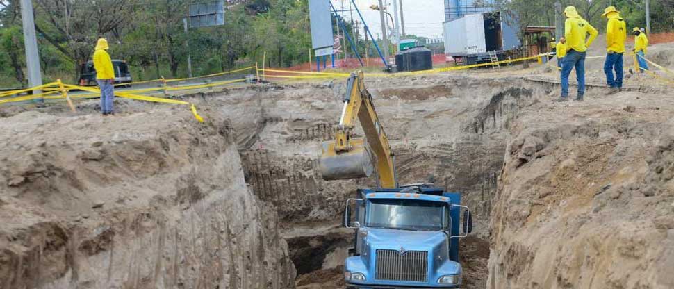 Obras Públicas invierte $1.4 millones en reconstrucción de bóveda en Nejapa