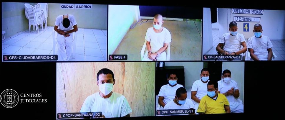 Ordenan juicio contra pandilleros que ultimaron a un hombre en el patio de su casa en Panchimalco