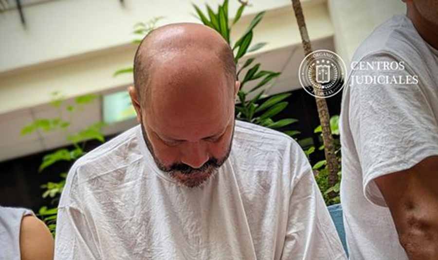 A fuerza de golpes, sujeto obligó a comerciante a que le firmara y le cediera su negocio