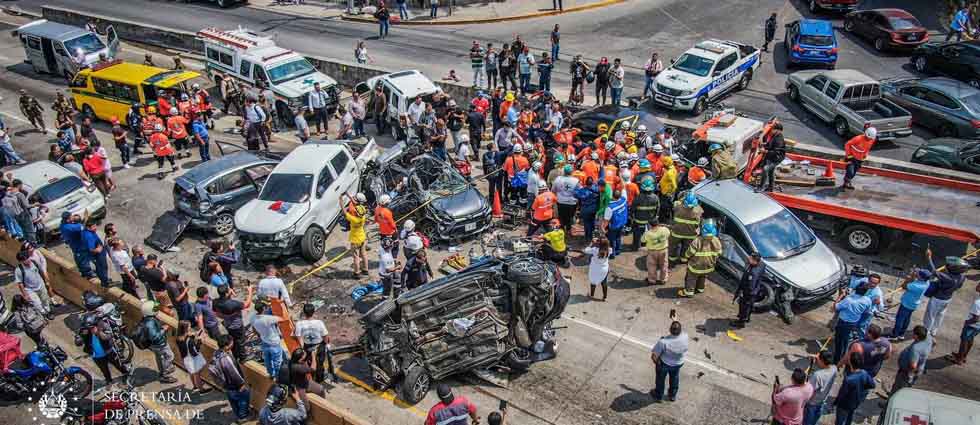Subinspector de la PNC es una de las víctimas mortales del accidente en Los Próceres