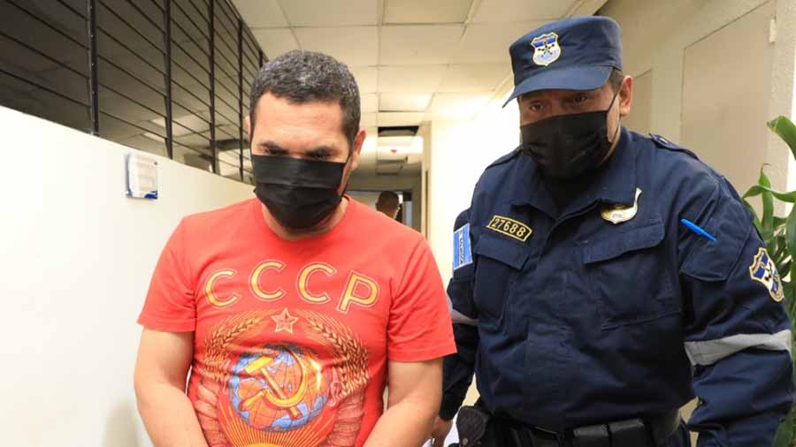 Dan medidas a exdiputado del FMLN, Misael Mejía, acusado de intento de homicidio