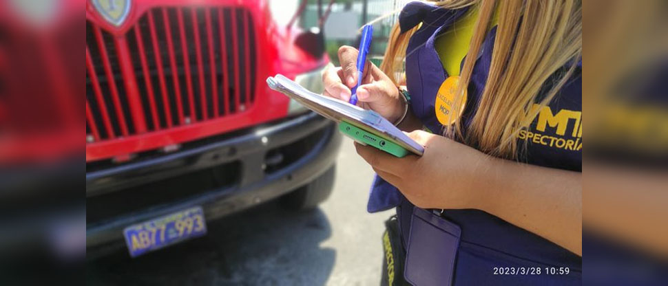 Imponen multa a motorista de bus de la ruta 2-A por maltratar pasajeros