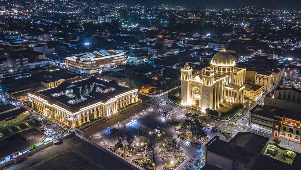 El Salvador se posiciona como un destino atractivo y seguro para los turistas