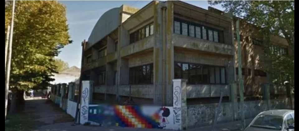 Docente es atacada por familiares de una alumna a la que desaprobó en Argentina