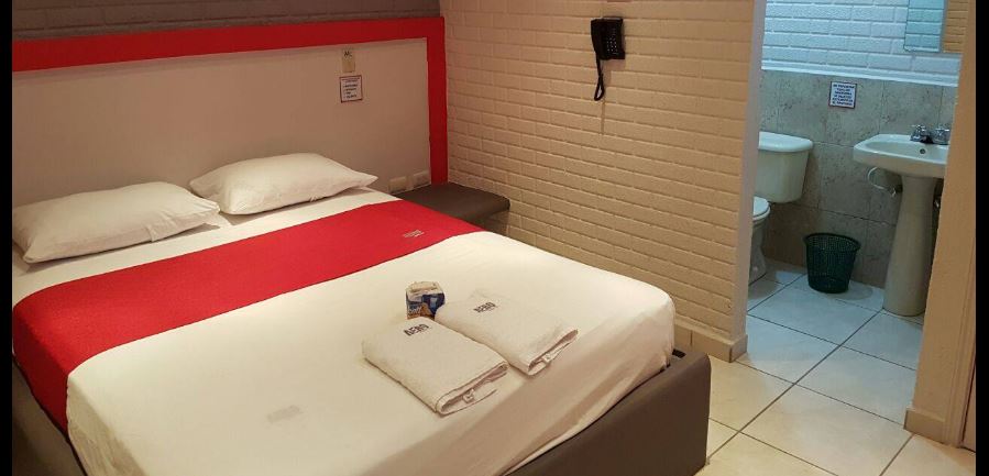 Sujeto se aprovechó de la necesidad de una niña de 12 años y la llevó a un motel para abusar de ella