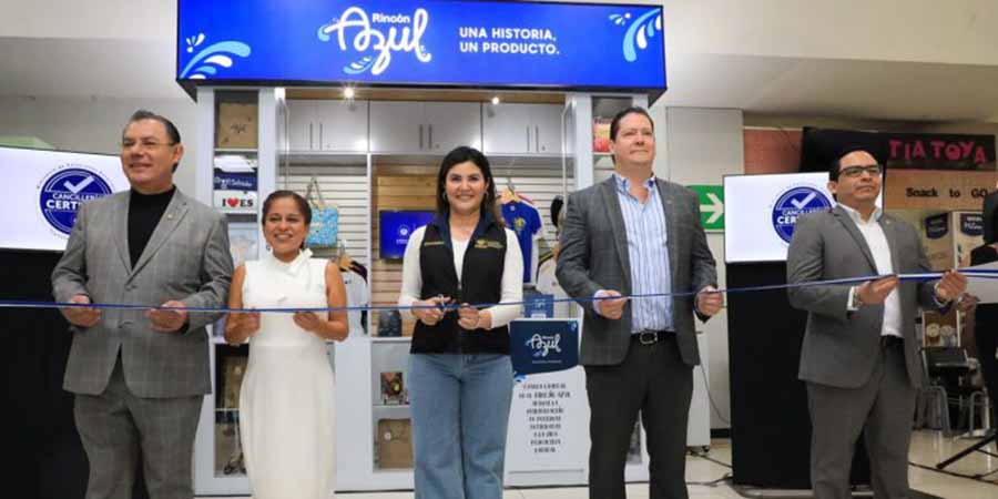 Inauguran tienda Rincón Azul en el Aeropuerto Internacional de El Salvador