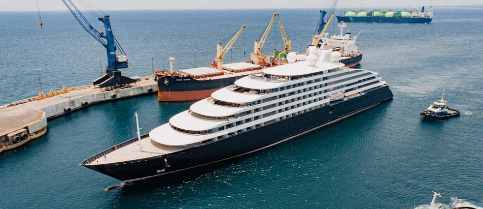 El Salvador recibe otro crucero de lujo con más de 360 turistas de todo el mundo