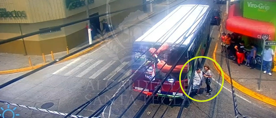 Capturan a estafadoras que engañaban a sus víctimas a comprarles falso billete de lotería premiado