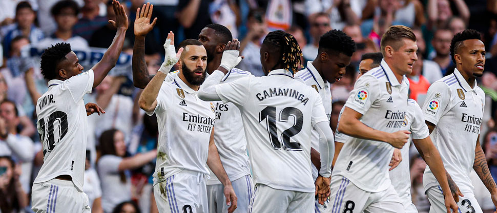 Con hat trick de Benzema el Real Madrid aplasta al Almería