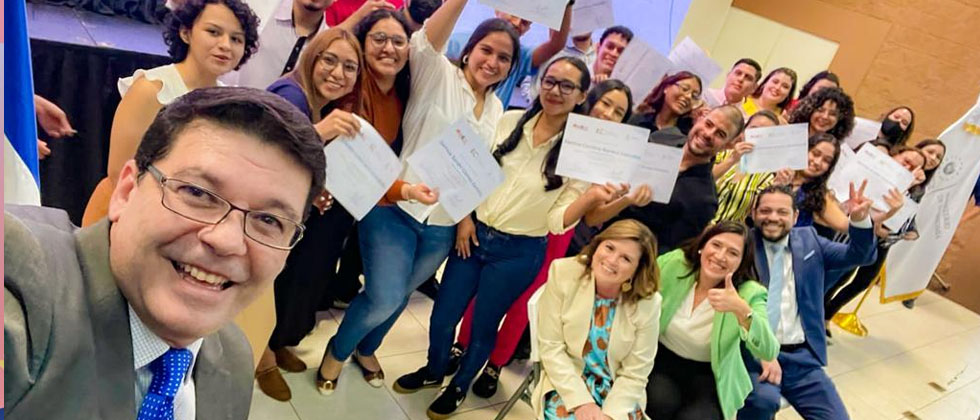 Empresas de Call Center desarrollan feria de empleo para promover 300 nuevas plazas 