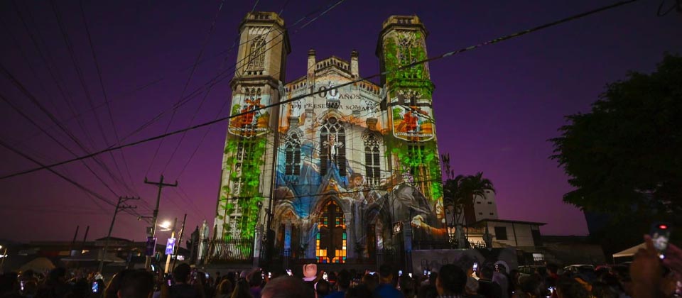 Anuncian cierres de calles en el Centro Histórico de San Salvador para Viernes Santo