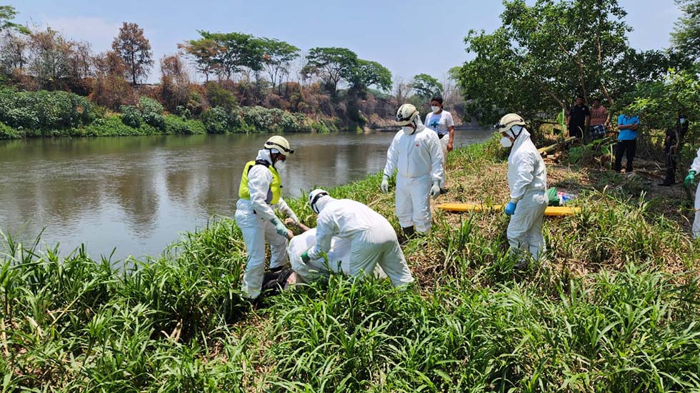Recuperan el cuerpo de hombre que fue sorprendido por la creciente del rio Lempa  