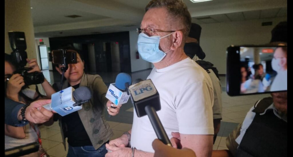 Juzgado reanuda juicio contra Mauricio Funes y Munguía Payés