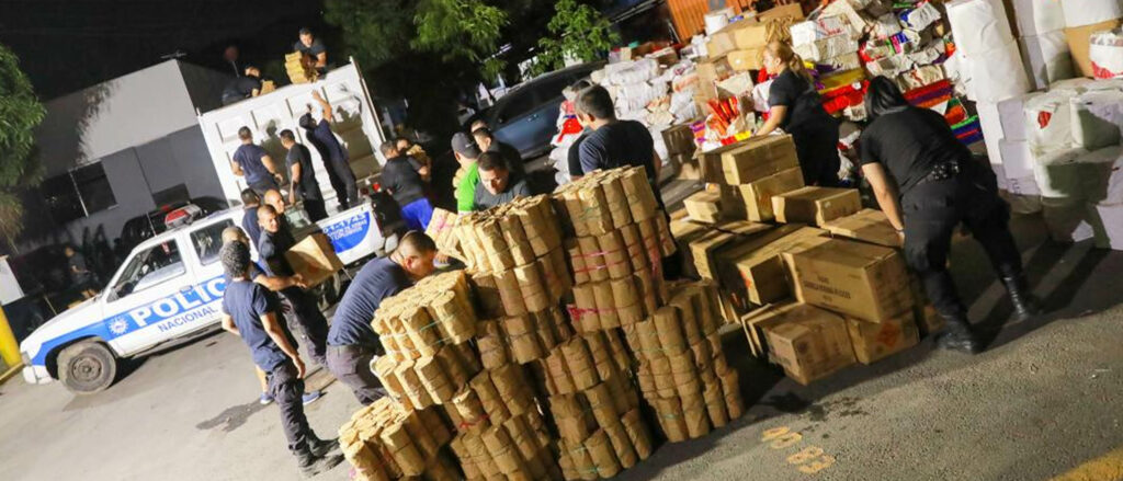 Decomisan más de cien toneladas de pólvora que se almacenaban en bodegas ilegales en Santa Ana