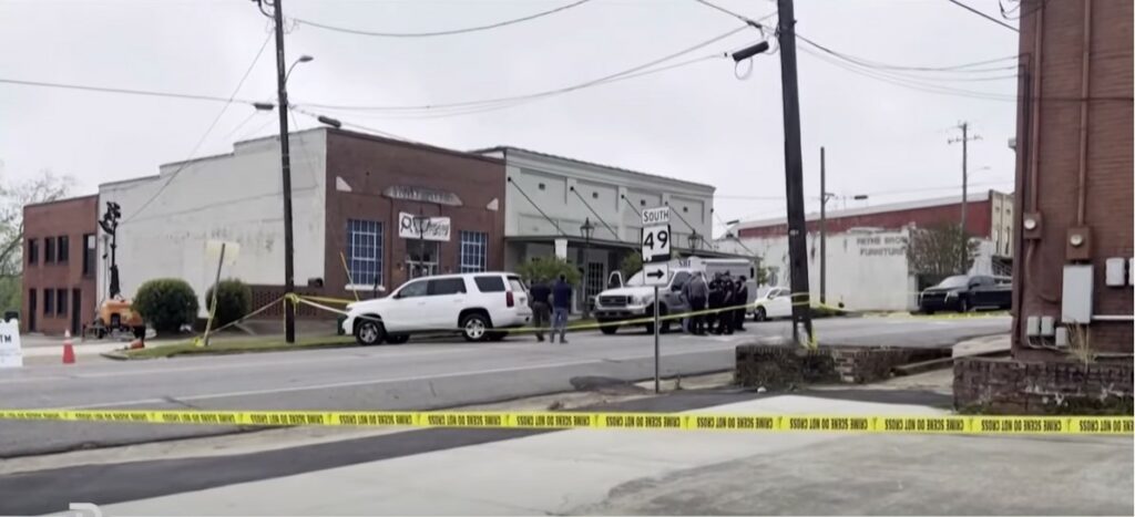 4 personas son asesinadas en una fiesta de cumpleaños en Alabama, EEUU