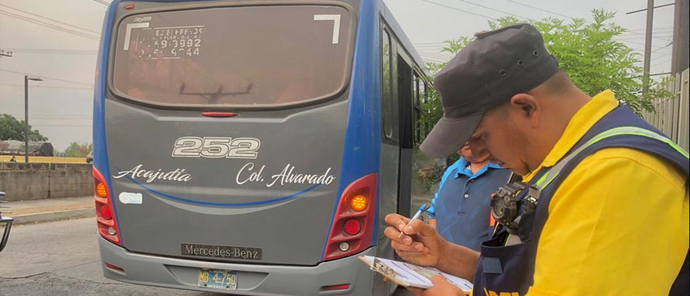 VMT continúa verificando el cumplimiento de la normativa de tránsito en el transporte colectivo