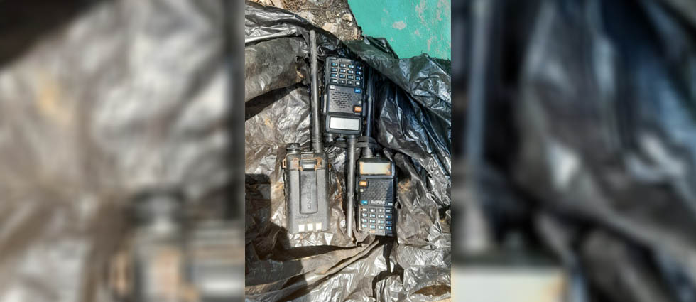 Militares hallan radios abandonas que utilizaron pandilleros parar coordinar crímenes