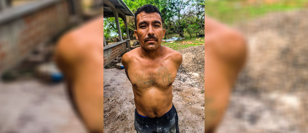 Arrestan a MS-13 que intentó borrarse los tatuajes que antes presumía