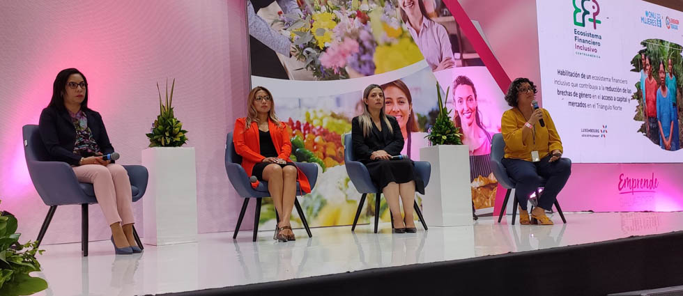 Fedecrédito realiza congreso para impulsar el emprendimiento femenino como motor de la economía