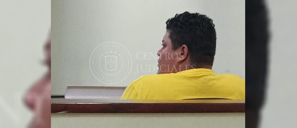 Hombre no concilia con madre de su hijo por manutención y caso pasa a instrucción: debe miles