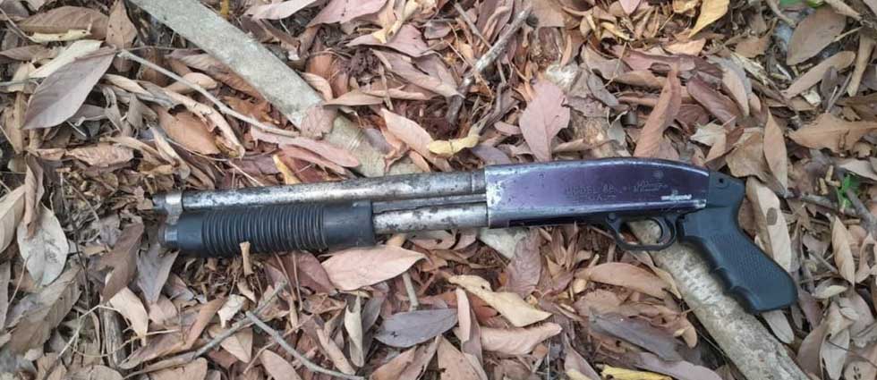 Hallan escopeta abandonada en San Vicente