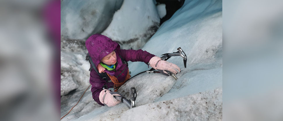 Rescatan a salvadoreña atrapada por feroz tormenta de nieve en la montaña más alta de Norteamérica