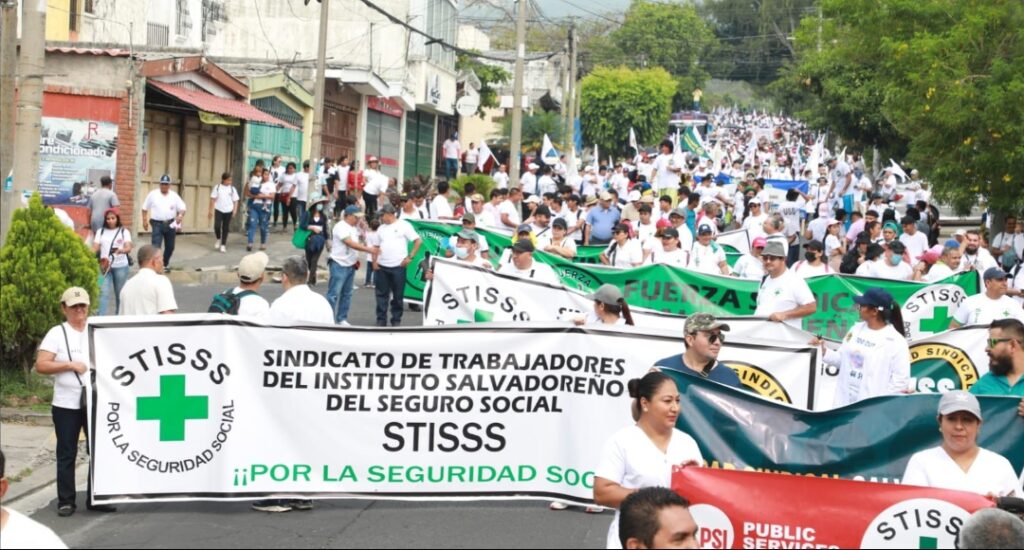 Unidad Sindical Salvadoreña realiza gigantesca marcha en apoyo al Gobierno
