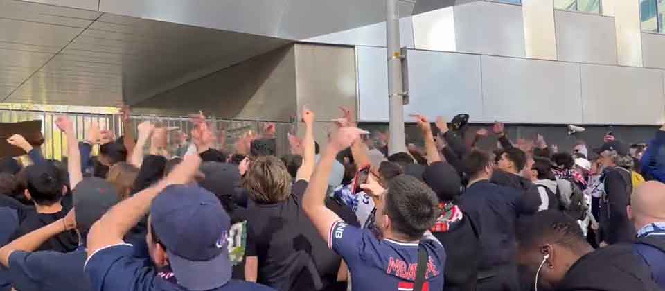 Refuerzan casas de jugadores del PSG tras incidentes en la vivienda de Messi