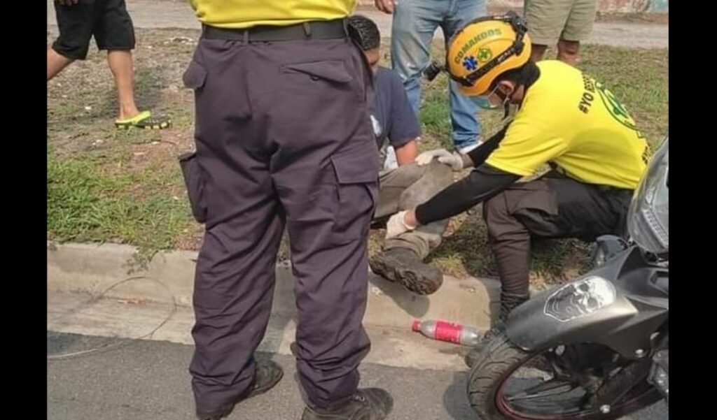 Reportan dos perros sin vida y un motociclista lesionado en Apopa