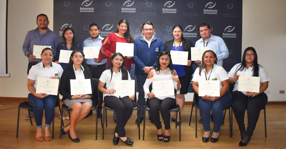 Defensoría del Consumidor clausura diplomado virtual; marco normativo de protección a las personas consumidoras