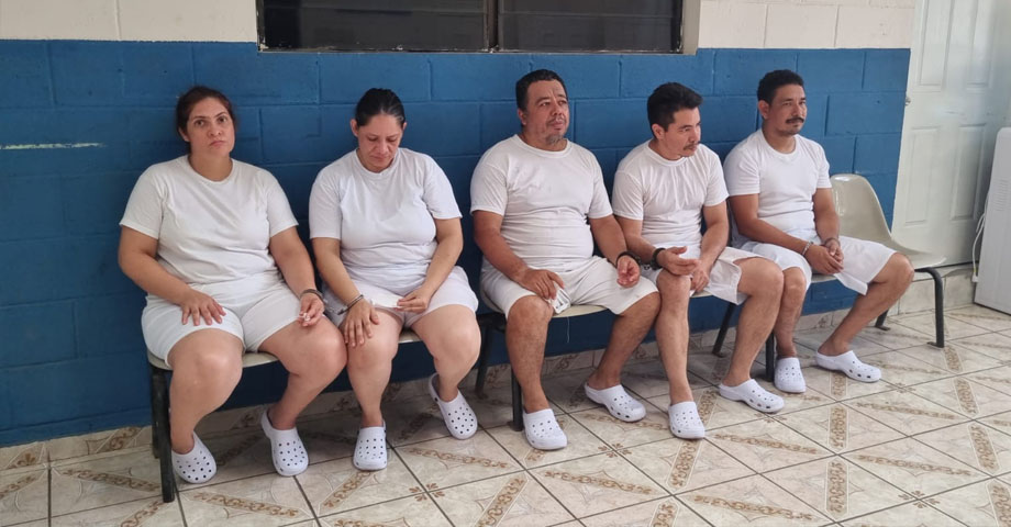 Acusan a fundadores de cooperativa de movilizar ilegalmente más de $49 millones