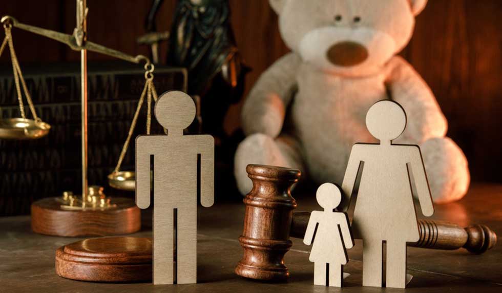 Padre que nunca pagó cuota alimentaria de su hija, ya acumula más de $4,000