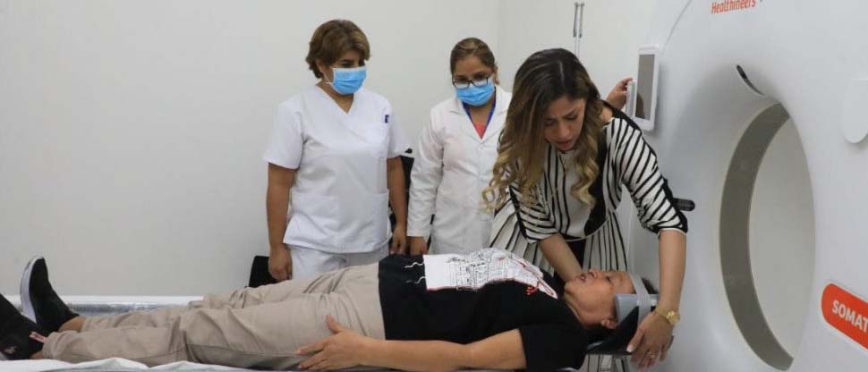 ISSS adquiere tomógrafo para área de Emergencia del Hospital General