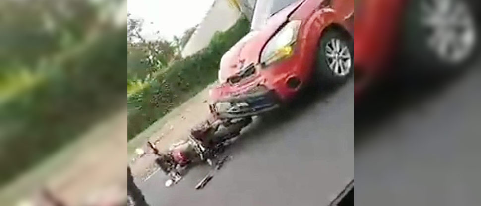 Motociclista resulta gravemente lesionada tras accidentarse en La Libertad