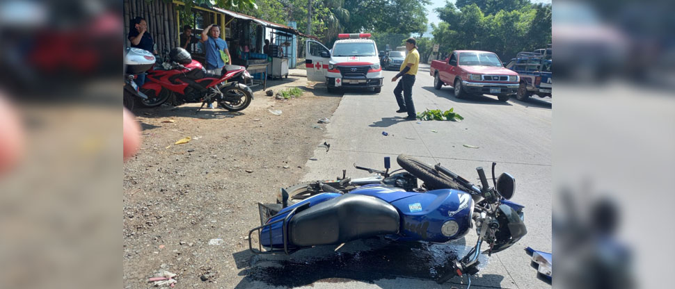Motociclista resulta lesionado tras accidentarse en carretera a Metapán
