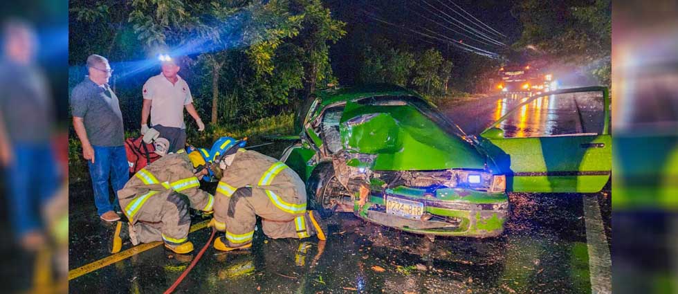 Persona muere tras fuerte accidente en Chalatenango