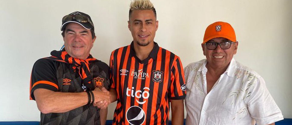 Darwin Cerén dice que a Águila le falta “demasiado para ser un equipo grande”