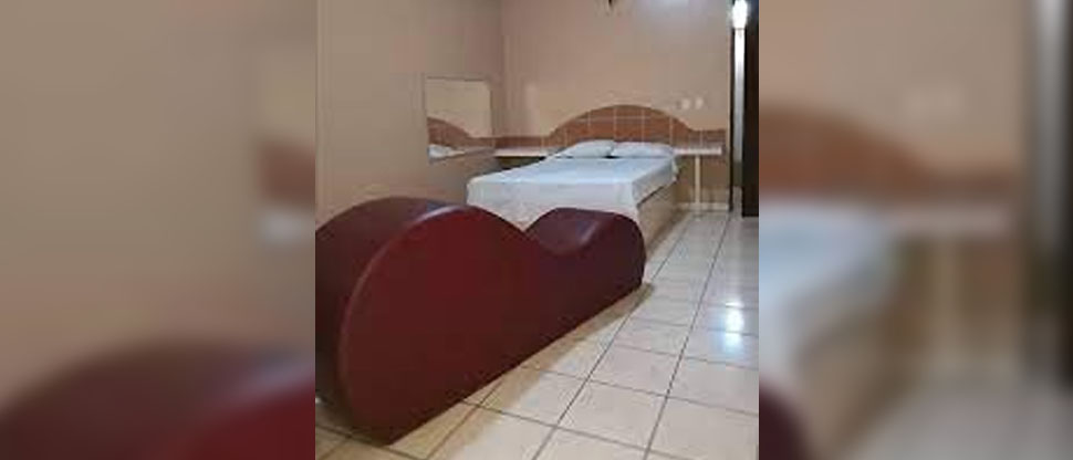 “Sintió dolor en su pecho”: hombre muere durante encuentro íntimo en un motel  