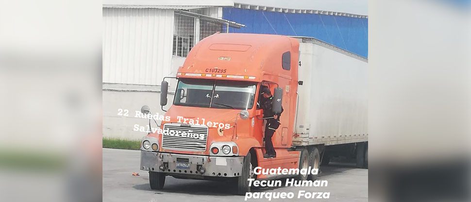 Motorista de rastra salvadoreño fallece dentro de cabezal en la frontera de Tecún Umán, Guatemala
