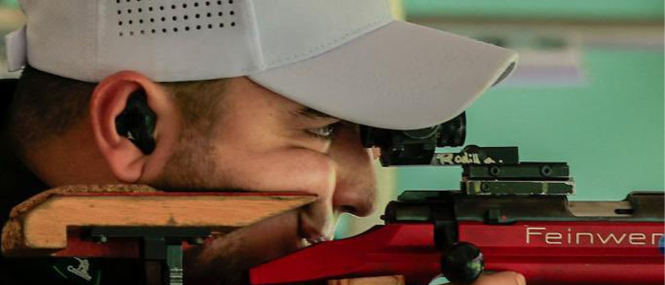 Este es el momento exacto cuando Israel Gutiérrez consigue la primera medalla de oro para El Salvador