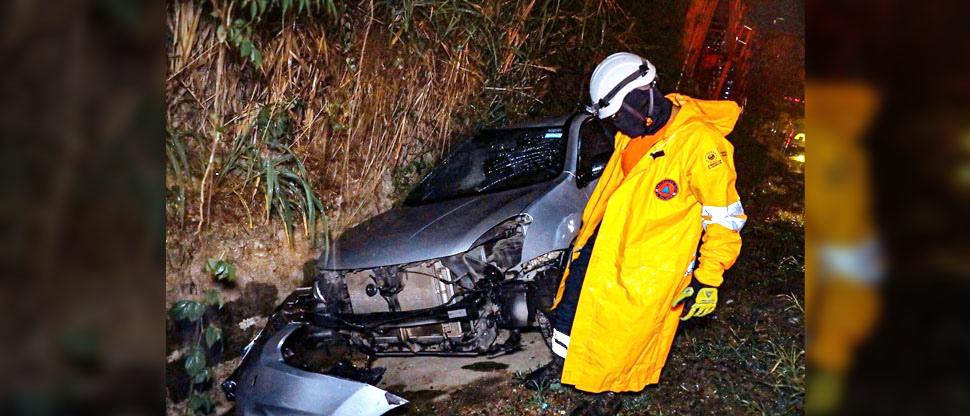 Accidente de tránsito deja tres lesionados en autopista a Comalapa